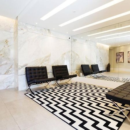 Studio Moderno Ap 32 Soho Life กูรีตีบา ภายนอก รูปภาพ