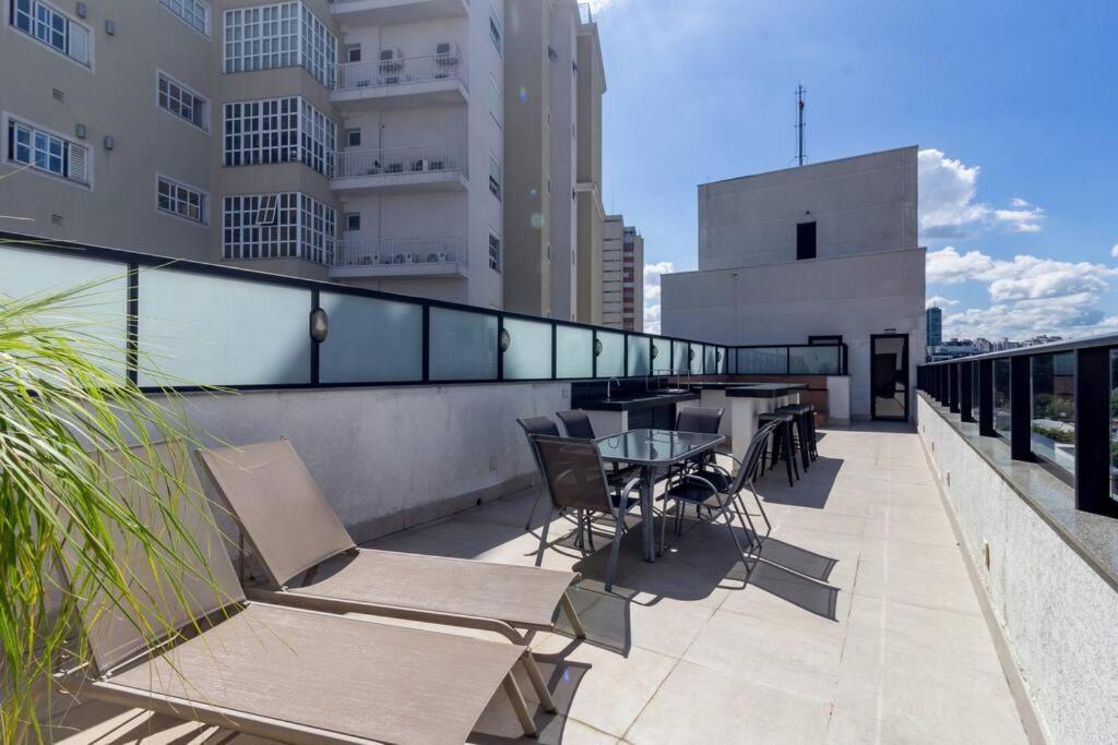 Studio Moderno Ap 32 Soho Life กูรีตีบา ภายนอก รูปภาพ