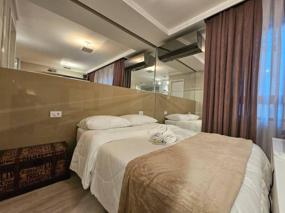 Studio Moderno Ap 32 Soho Life กูรีตีบา ภายนอก รูปภาพ