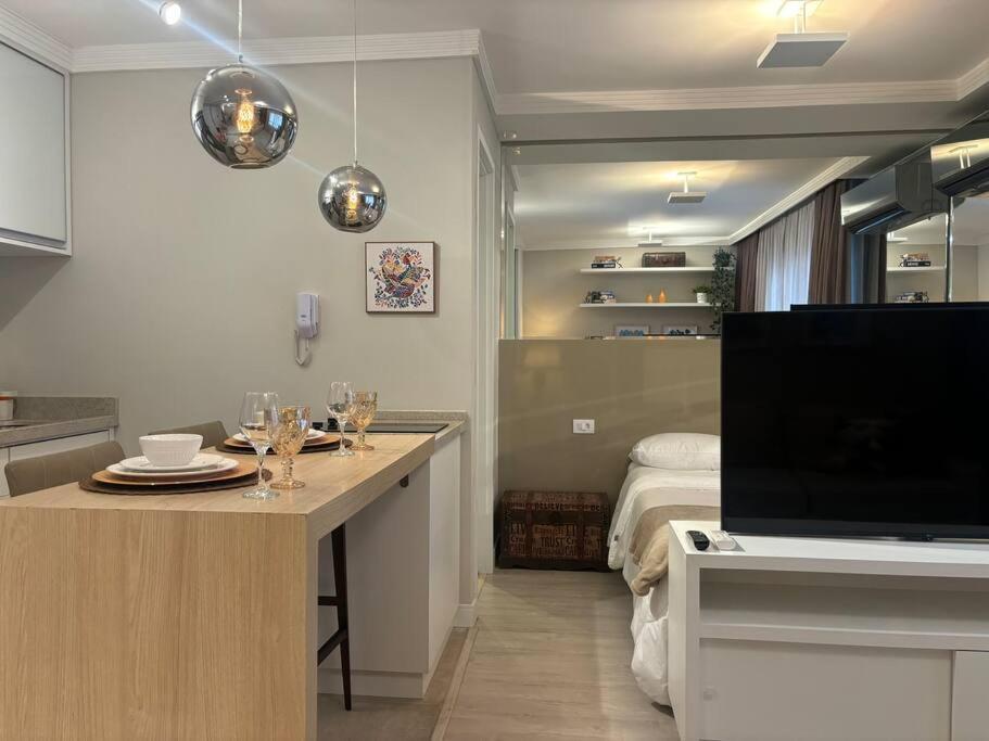 Studio Moderno Ap 32 Soho Life กูรีตีบา ภายนอก รูปภาพ