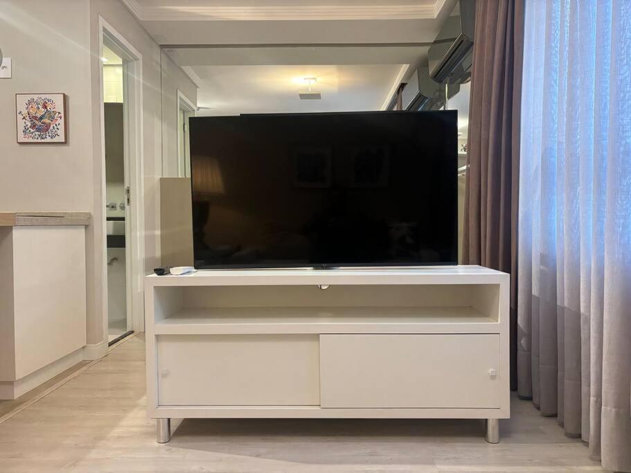 Studio Moderno Ap 32 Soho Life กูรีตีบา ภายนอก รูปภาพ